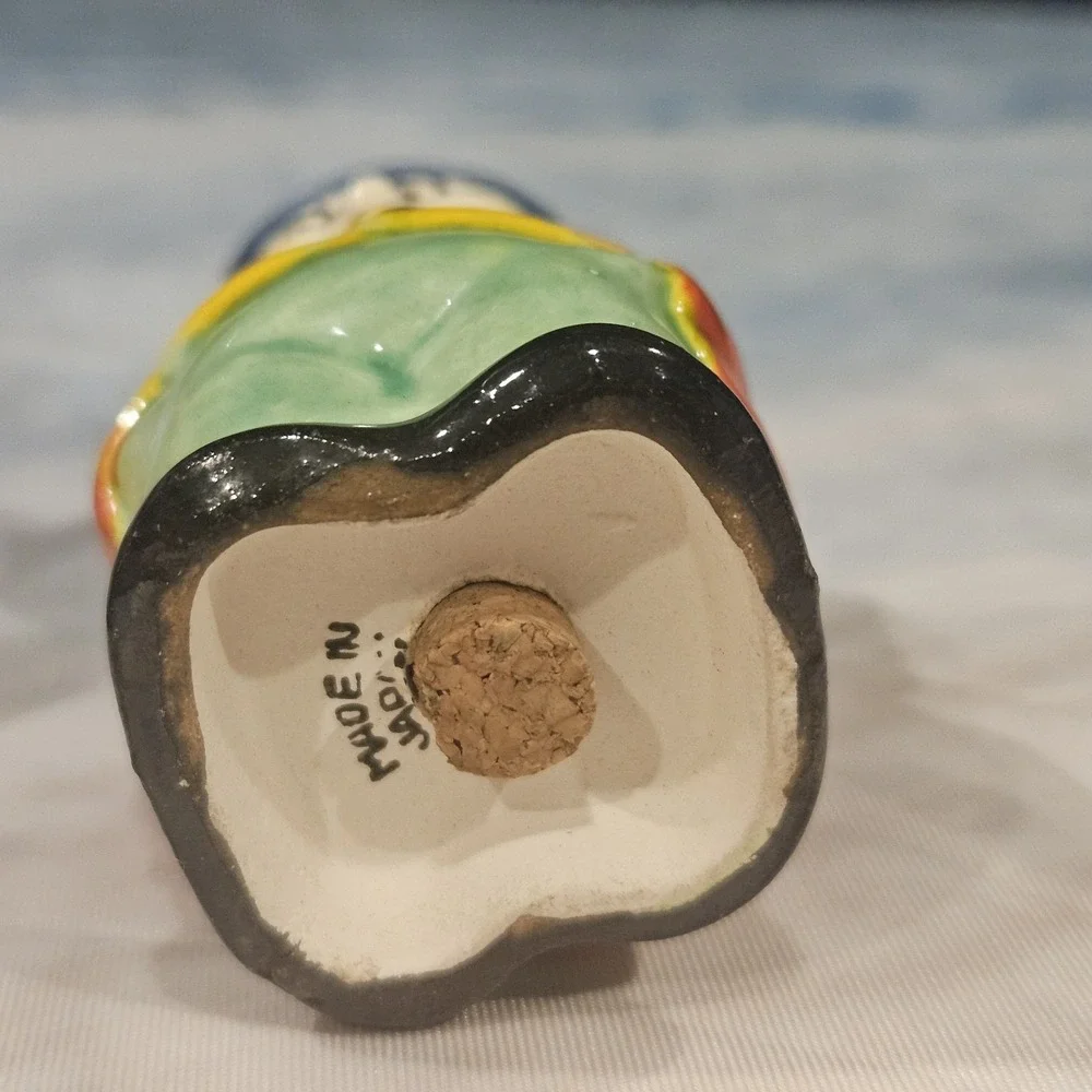 Vintage Made in Japan Figural Salt & Pepper Shakers Old Men Couple Ceramic Set‎